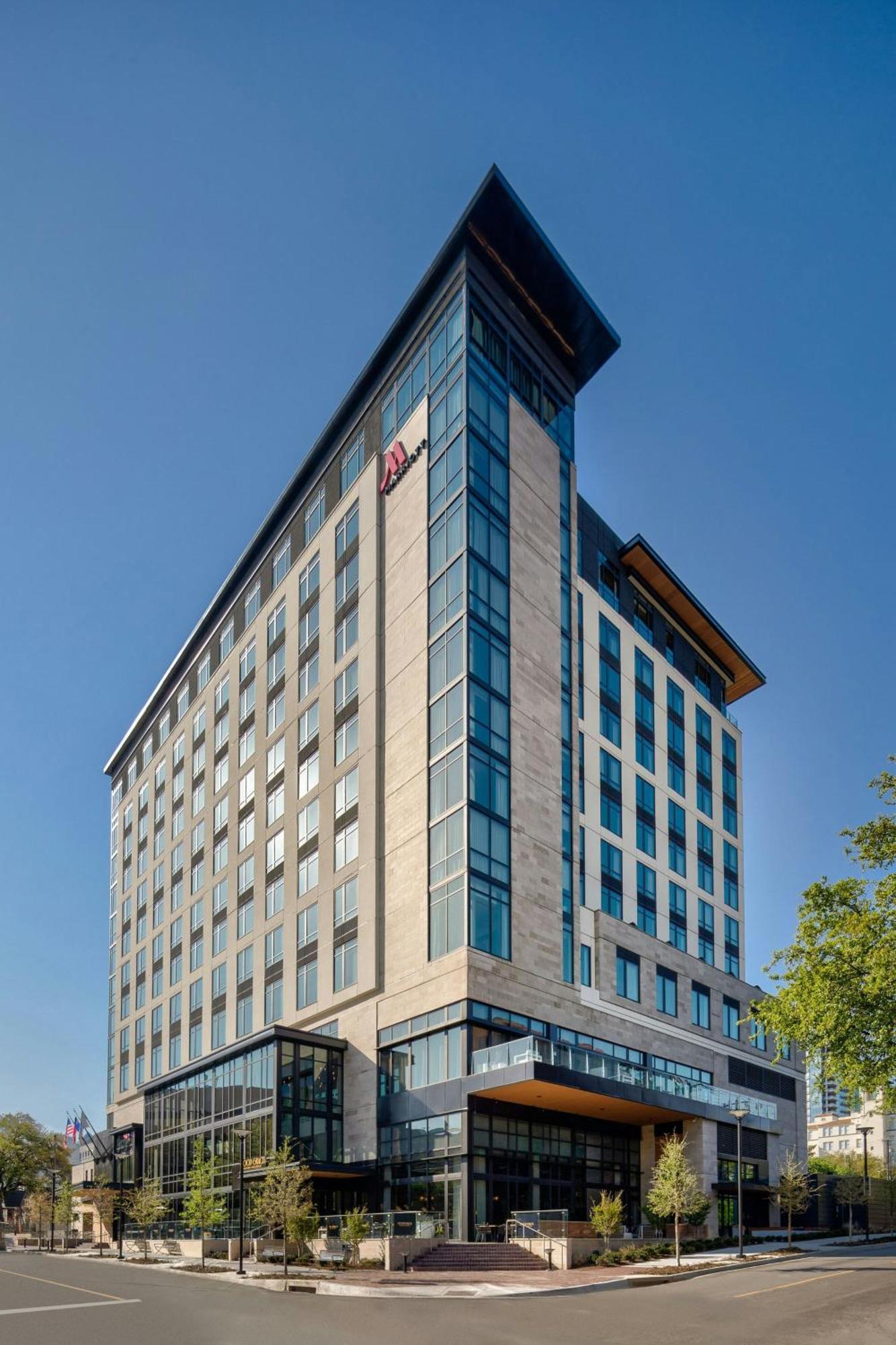 Marriott Dallas Uptown Exterior photo